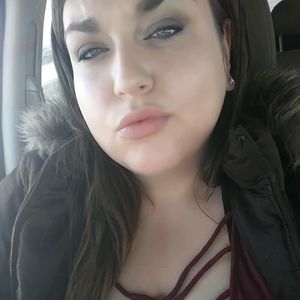 Meet your Posher, Cassandra